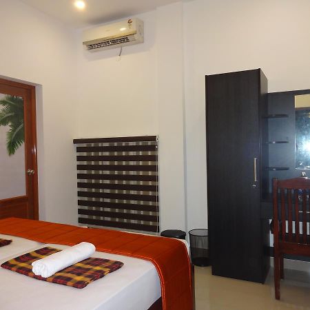 I - One'S Home Stay Kochi Exterior photo