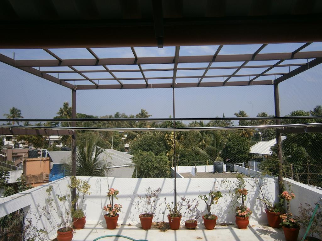 I - One'S Home Stay Kochi Exterior photo